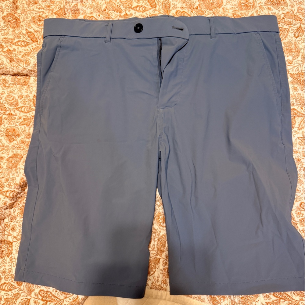 Greyson Shorts size 36